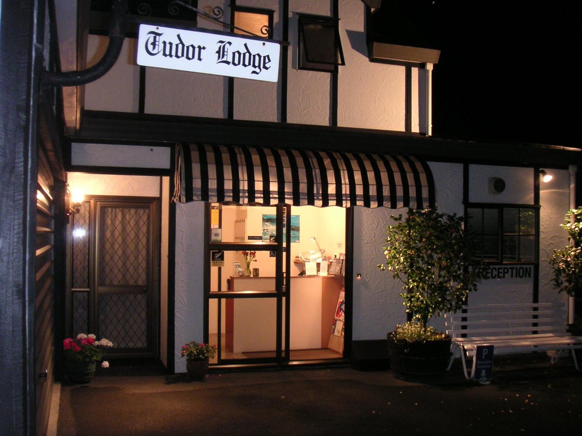 Tudor Lodge Motel Nelson Exterior foto